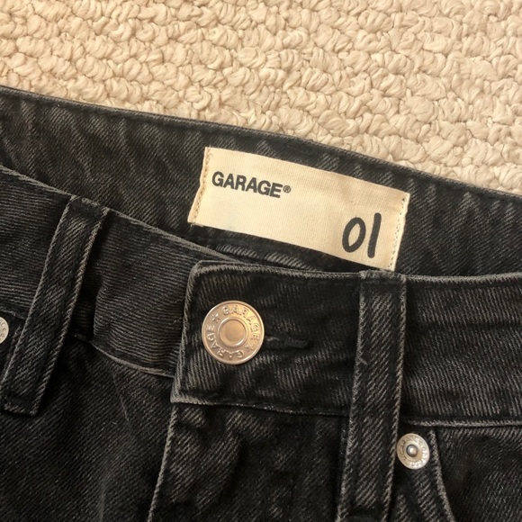 Denim shorts - Picture 3 of 3